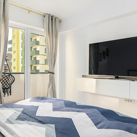 Cozy Apartment With View Brasov Sign Exterior foto